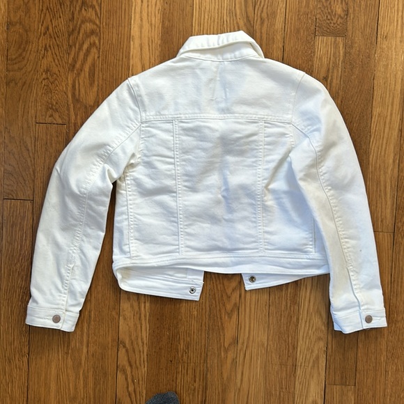 Gap Kids white jean jacket size M 8-9 years old. - Picture 3 of 3